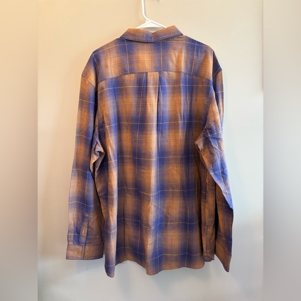 North Face Men's Blue and Tan Plaid Button-Up Shirt Size XXL - Picture 2 of 7